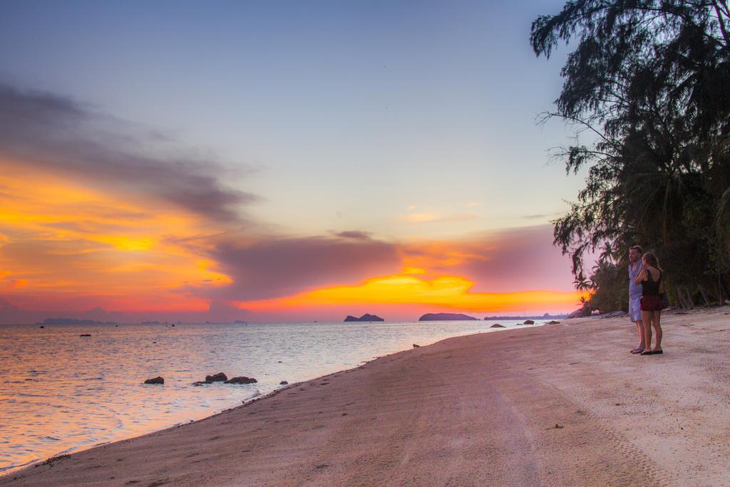 Silvermoon Beach & Jungle Resort Ko Pha Ngan Exterior photo